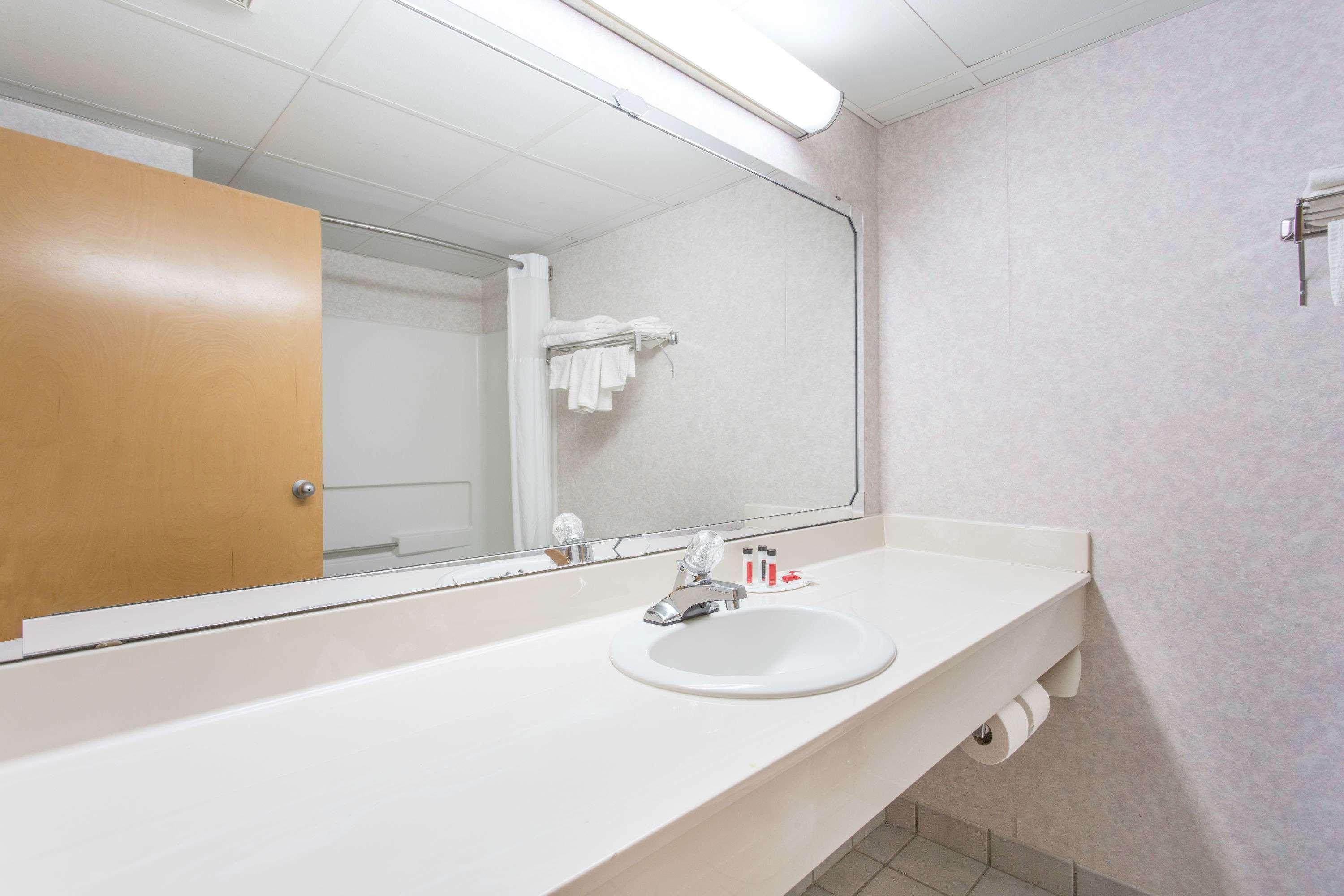 Days Inn By Wyndham High Point/Archdale Luaran gambar